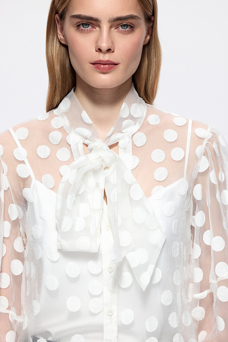 Рубашки и блузки